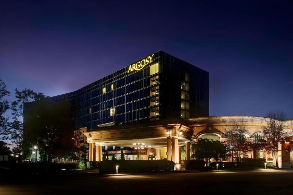 อาร์โกซี กาสิโน โฮเต็ล แอนด์ สปา Hotel Riverside ภายนอก รูปภาพ