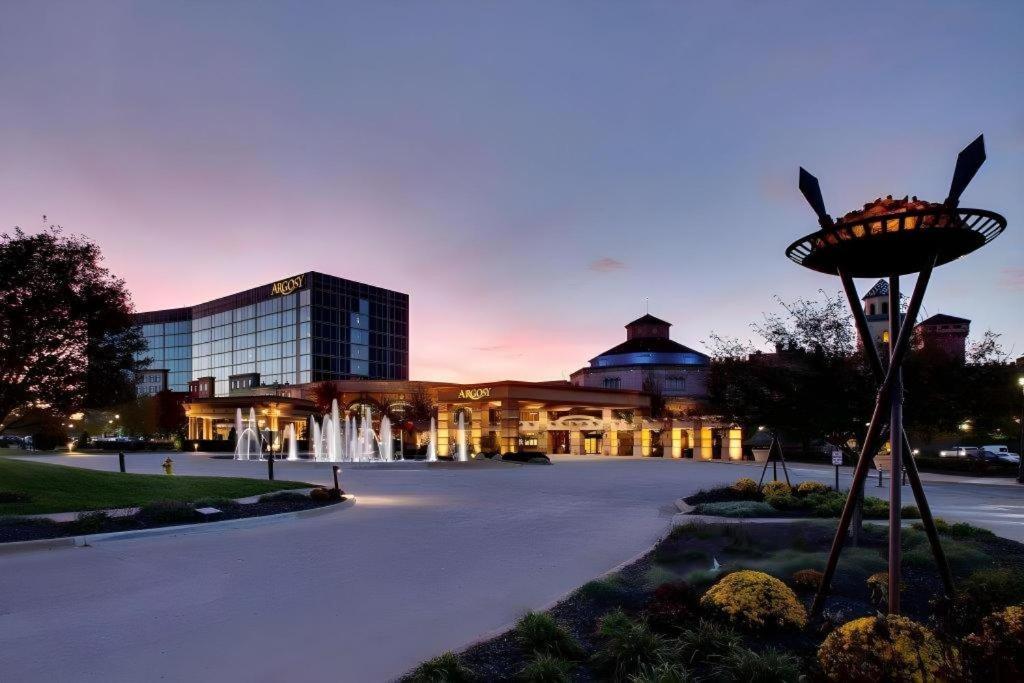 อาร์โกซี กาสิโน โฮเต็ล แอนด์ สปา Hotel Riverside ภายนอก รูปภาพ