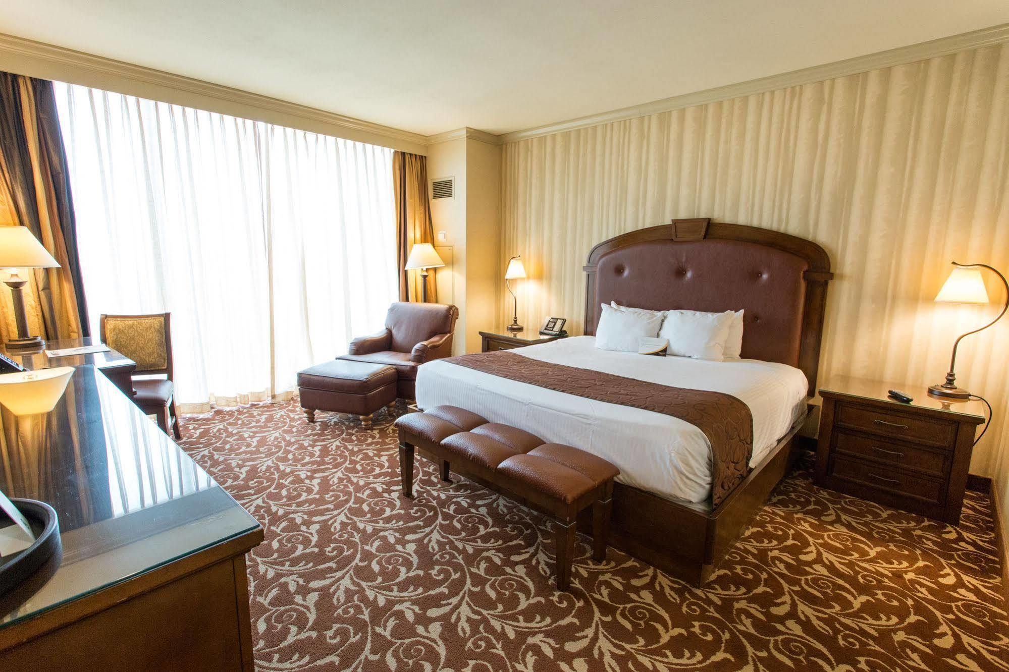 อาร์โกซี กาสิโน โฮเต็ล แอนด์ สปา Hotel Riverside ภายนอก รูปภาพ