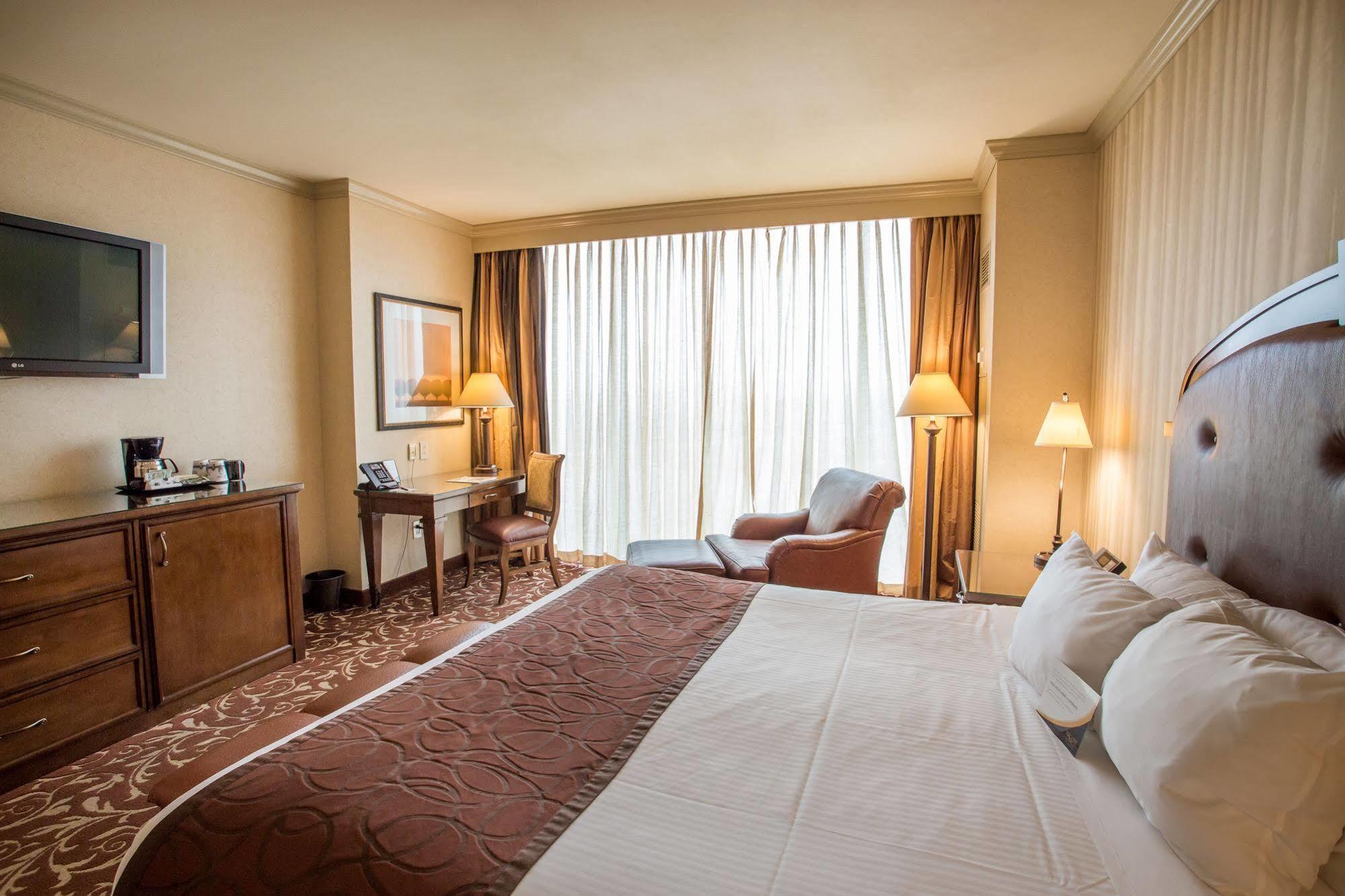 อาร์โกซี กาสิโน โฮเต็ล แอนด์ สปา Hotel Riverside ภายนอก รูปภาพ